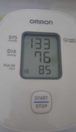 오므론혈압기2.jpg